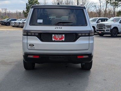 2026 Jeep Grand Wagoneer Base