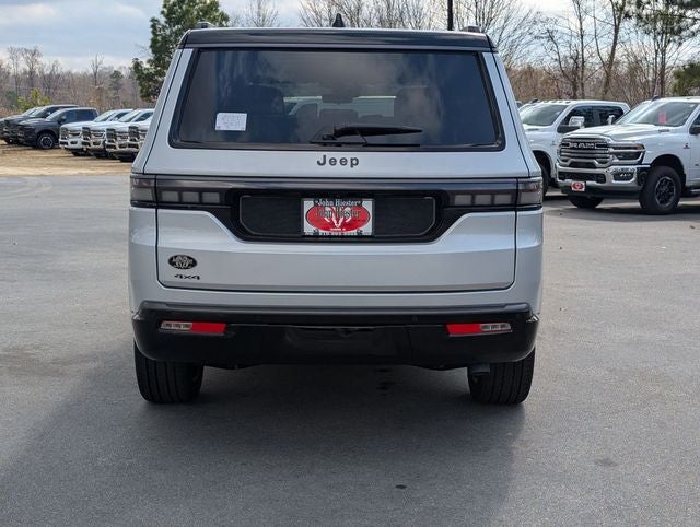 2026 Jeep Grand Wagoneer Base