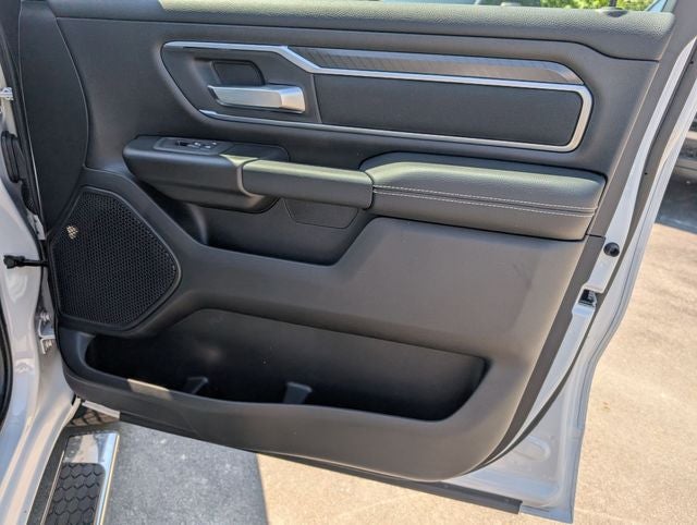 2026 RAM Ram 1500 RAM 1500 BIG HORN QUAD CAB 4X4 6'4' BOX