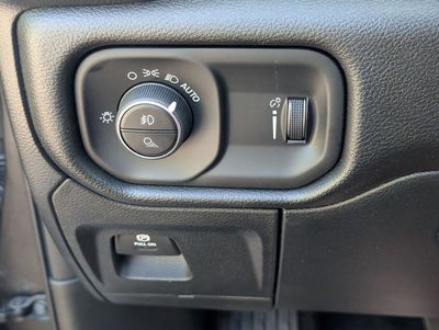 2026 RAM Ram 1500 RAM 1500 BIG HORN QUAD CAB 4X4 6'4' BOX