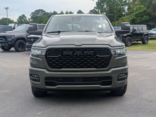 2026 RAM Ram 1500 RAM 1500 EXPRESS CREW CAB 4X4 5'7' BOX
