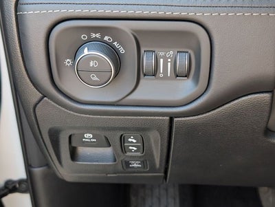 2026 RAM Ram 1500 RAM 1500 LIMITED CREW CAB 4X4 5'7' BOX