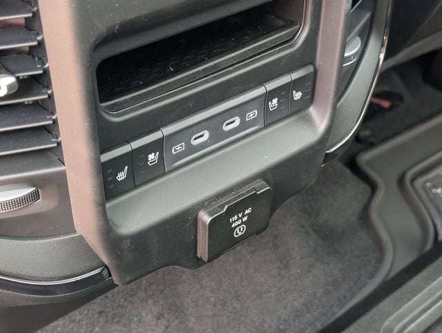 2026 RAM Ram 1500 RAM 1500 LIMITED CREW CAB 4X4 5'7' BOX