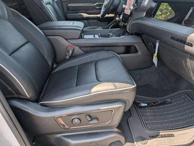 2026 RAM Ram 1500 RAM 1500 LIMITED CREW CAB 4X4 5'7' BOX