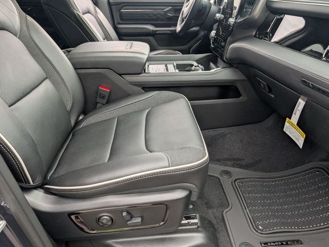 2026 RAM Ram 1500 RAM 1500 LIMITED CREW CAB 4X4 5'7' BOX