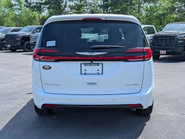 2026 Chrysler Pacifica Limited