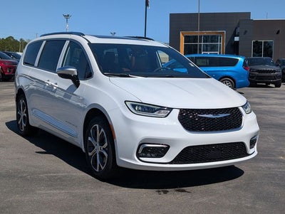 2026 Chrysler Pacifica Pinnacle