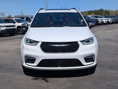 2026 Chrysler Pacifica Pinnacle