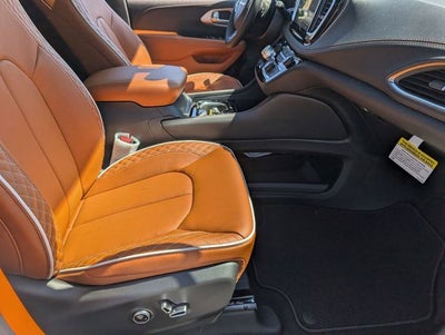 2026 Chrysler Pacifica Pinnacle