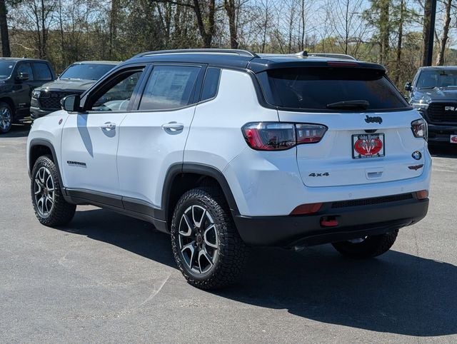 2026 Jeep Compass Trailhawk