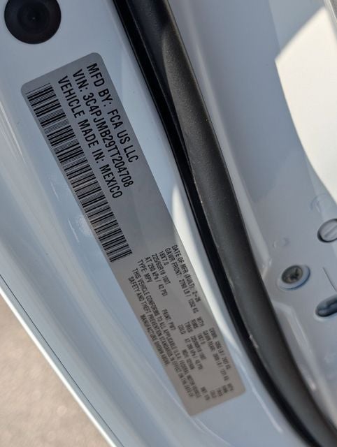 2026 Jeep Cherokee Laredo