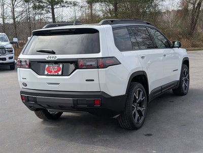 2026 Jeep Cherokee Overland