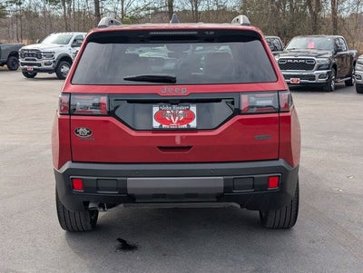 2026 Jeep Cherokee Overland