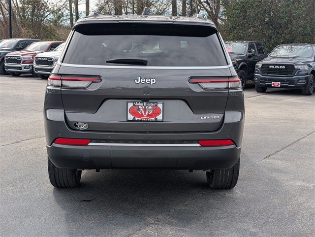 2026 Jeep Cherokee Overland