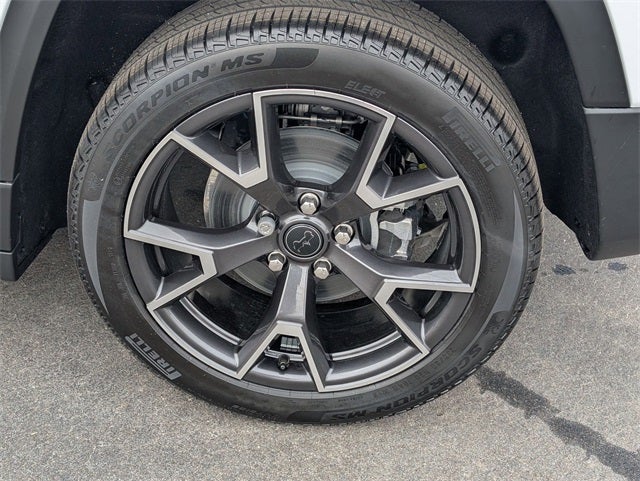 2026 Jeep Cherokee Overland