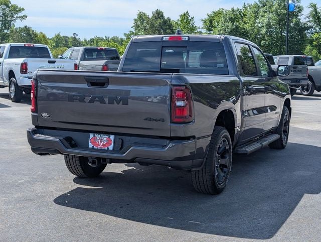 2026 RAM Ram 1500 RAM 1500 EXPRESS CREW CAB 4X4 5'7' BOX