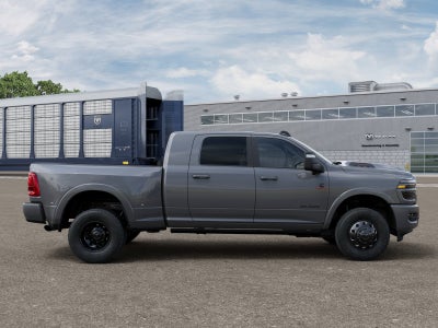 2027 RAM 3500 RAM 3500 LIMITED MEGA CAB 4X4 6'4' BOX