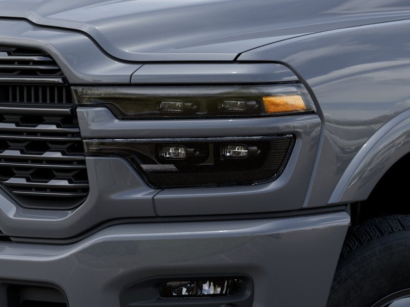 2027 RAM 3500 RAM 3500 LIMITED MEGA CAB 4X4 6'4' BOX