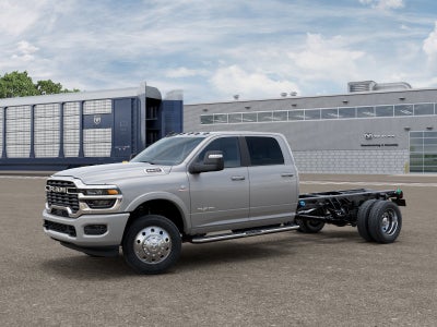 2026 RAM 5500 Chassis Cab RAM 5500 BIG HORN CHASSIS CREW CAB 4X4 84' CA