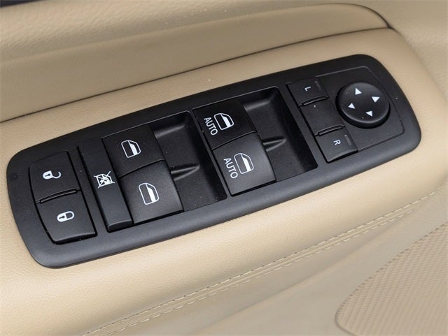 2019 Jeep Grand Cherokee Laredo E