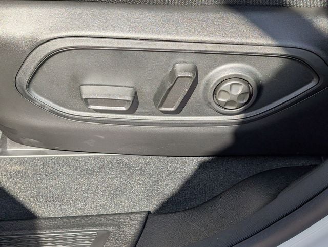 2026 Jeep Grand Cherokee GRAND CHEROKEE LAREDO 4X4