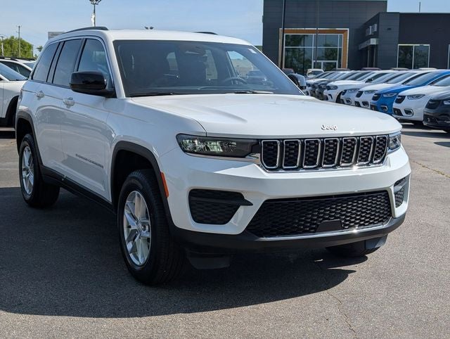 2026 Jeep Grand Cherokee GRAND CHEROKEE LAREDO 4X4