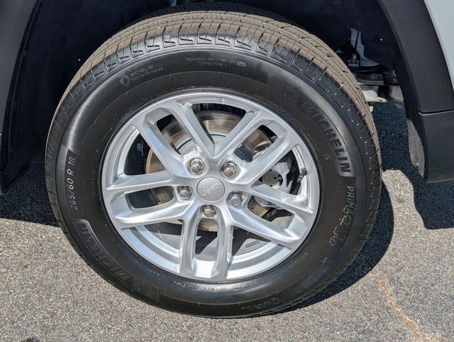 2026 Jeep Grand Cherokee GRAND CHEROKEE LAREDO 4X4