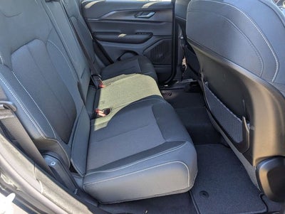 2026 Jeep Grand Cherokee GRAND CHEROKEE LAREDO X 4X4