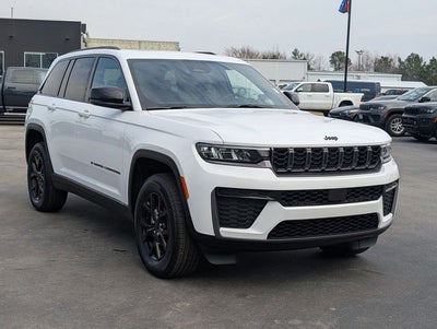 2026 Jeep Grand Cherokee Altitude