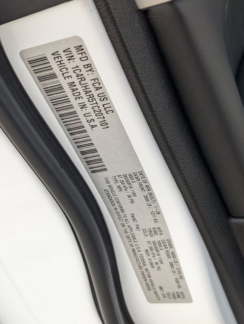 2026 Jeep Grand Cherokee Altitude