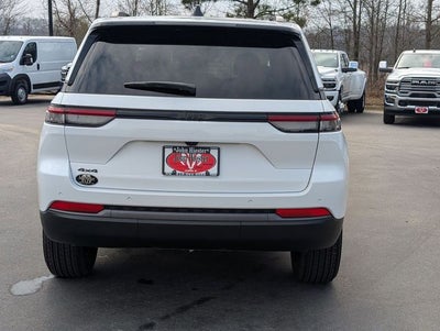 2026 Jeep Grand Cherokee Altitude