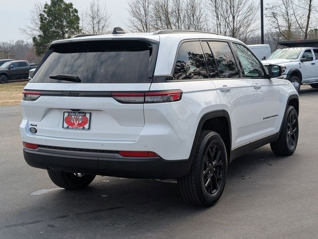 2026 Jeep Grand Cherokee Altitude