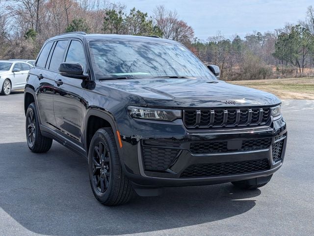 2026 Jeep Grand Cherokee GRAND CHEROKEE LAREDO ALTITUDE 4X4