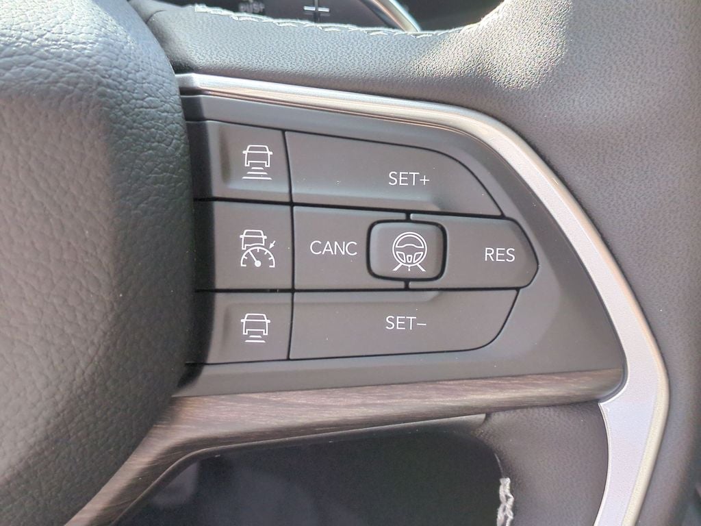 2027 Jeep Grand Cherokee Limited