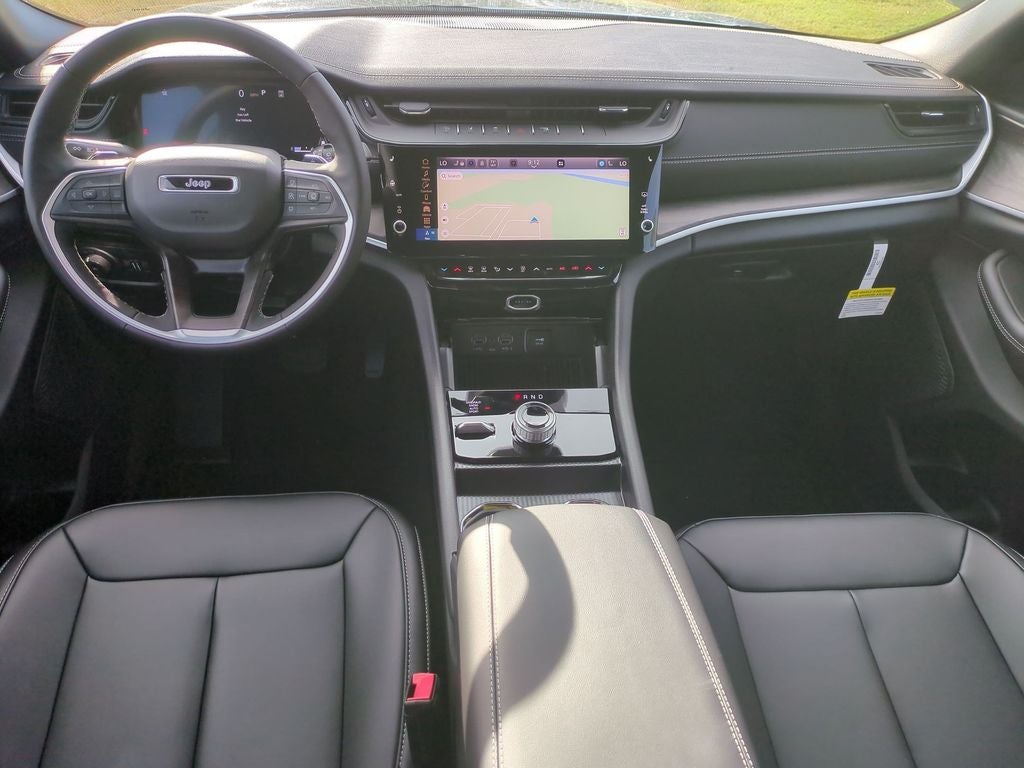 2027 Jeep Grand Cherokee Limited