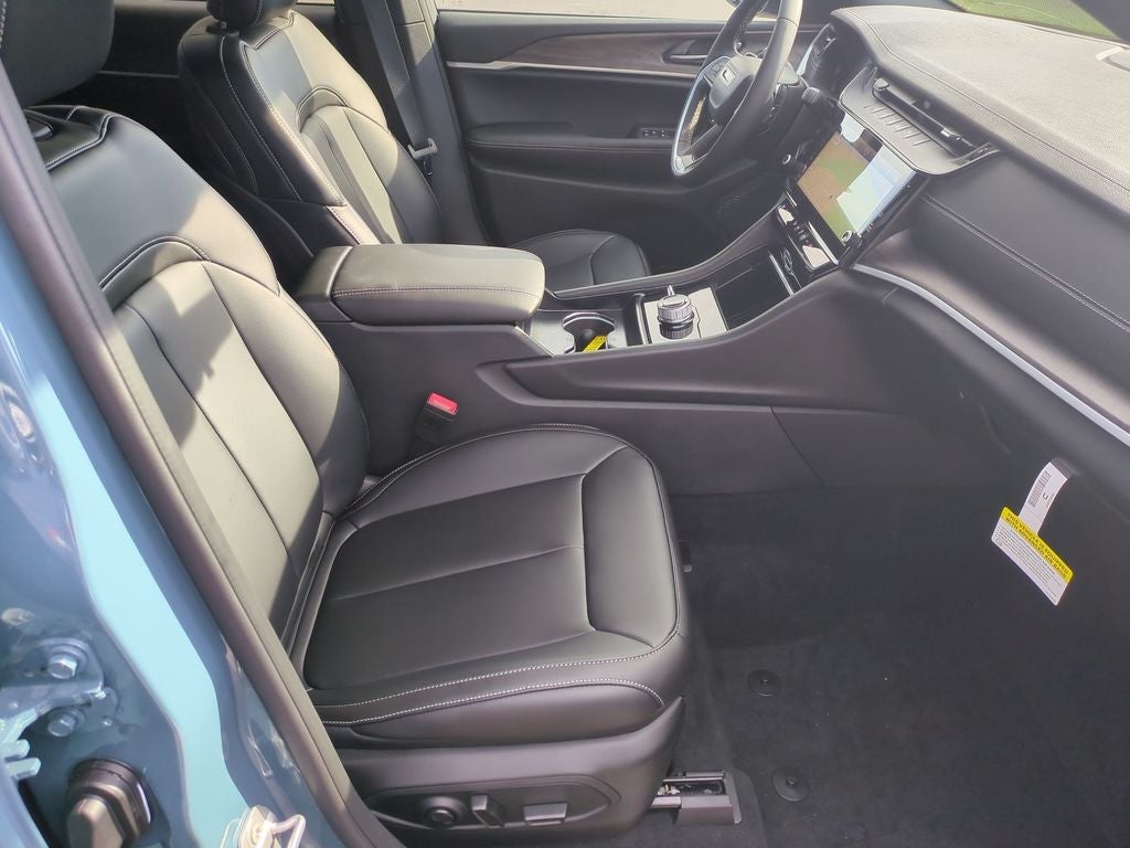 2027 Jeep Grand Cherokee Limited