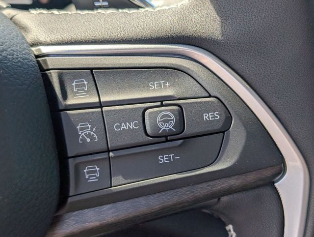 2026 Jeep Grand Cherokee GRAND CHEROKEE LIMITED RESERVE 4X4