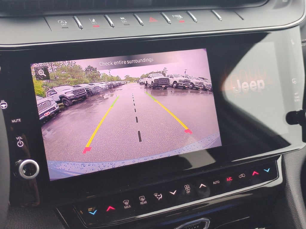 2027 Jeep Grand Cherokee Limited