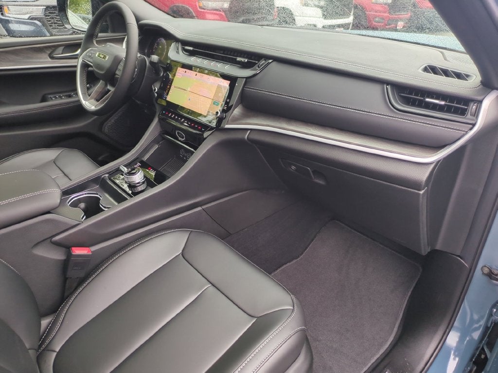 2027 Jeep Grand Cherokee Limited