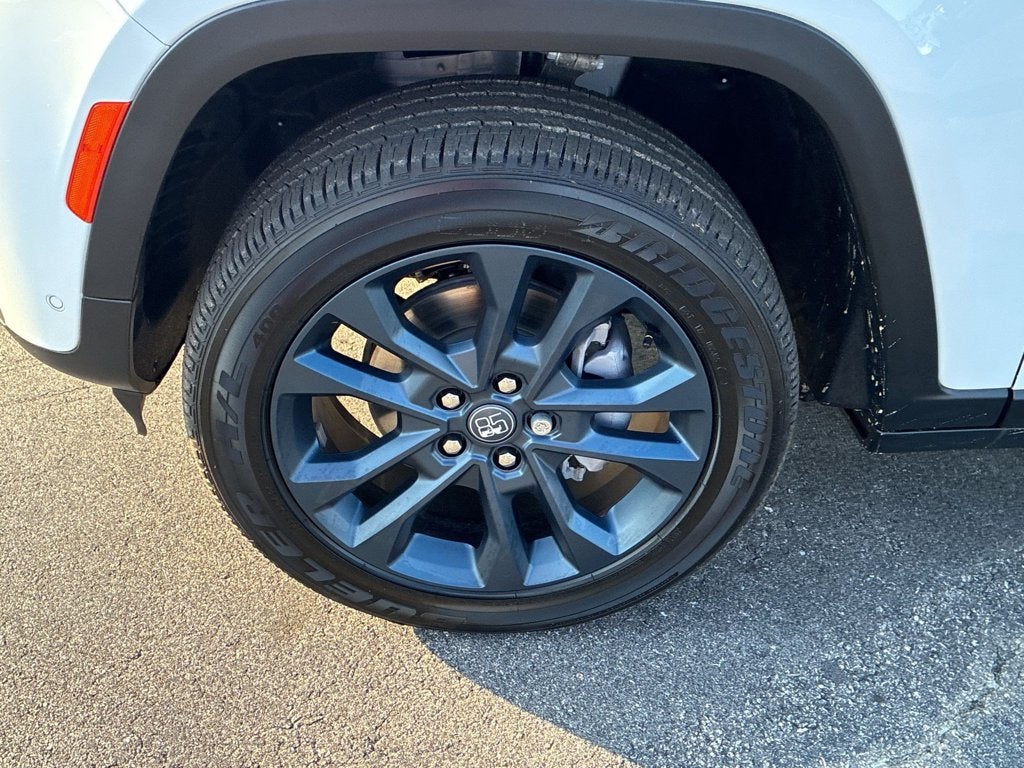 2026 Jeep Grand Cherokee 85th Anniversary Edition