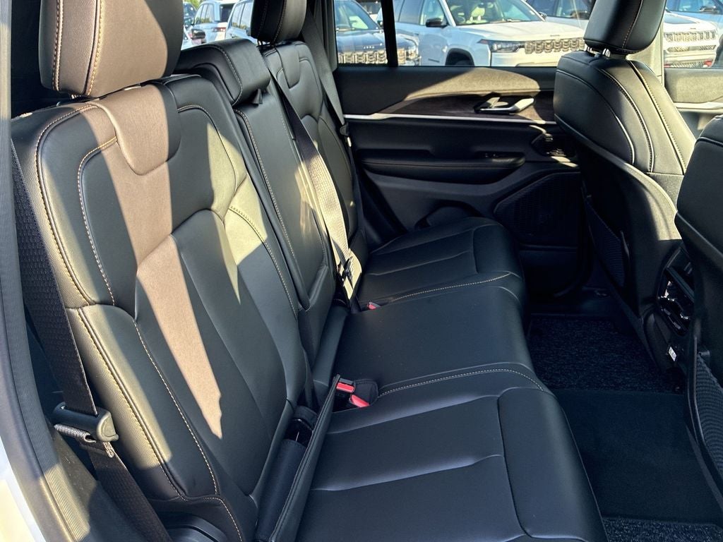 2026 Jeep Grand Cherokee 85th Anniversary Edition