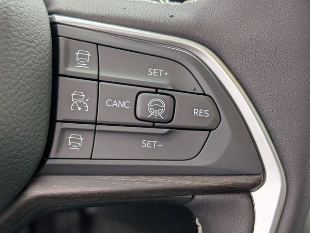 2026 Jeep Grand Cherokee GRAND CHEROKEE LIMITED RESERVE 4X4