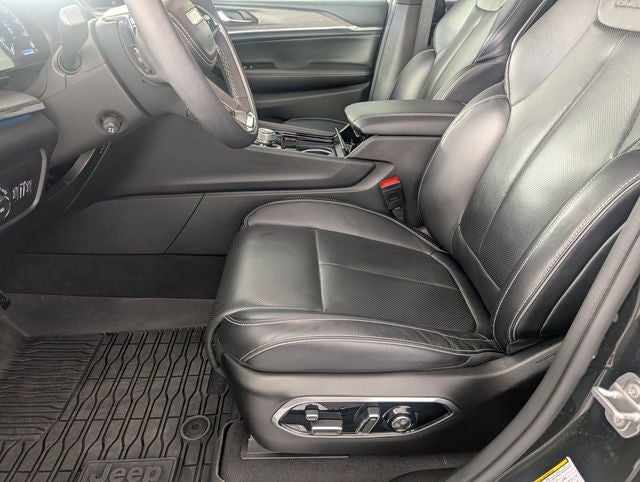 2024 Jeep Grand Cherokee Overland 4x4
