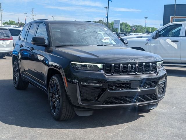 2026 Jeep Grand Cherokee Summit 4x4