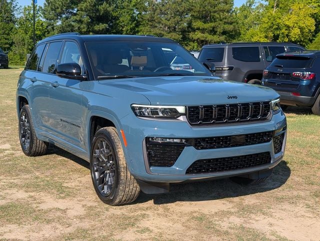 2026 Jeep Grand Cherokee Summit