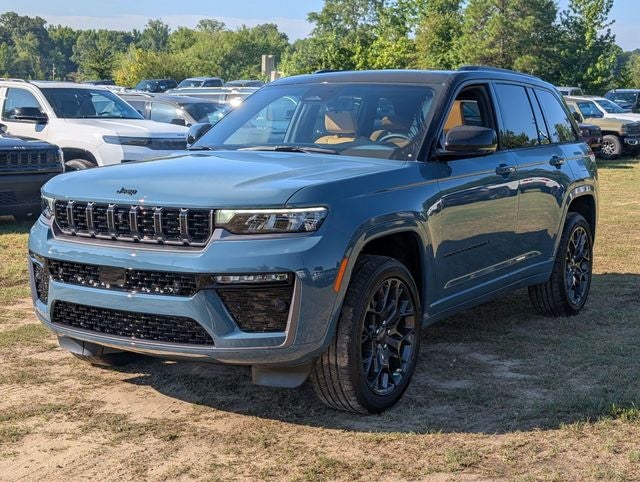 2026 Jeep Grand Cherokee Summit