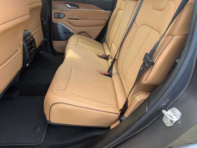 2026 Jeep Grand Cherokee Summit