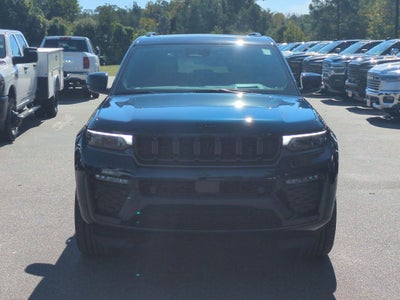 2027 Jeep Grand Cherokee Summit