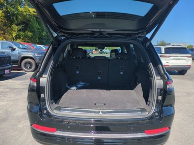 2027 Jeep Grand Cherokee Summit