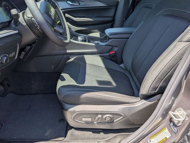 2026 Jeep Grand Cherokee GRAND CHEROKEE L LAREDO 4X2